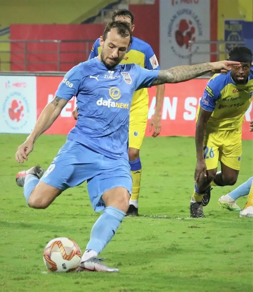 Le Fondre Penalty vs Kerala Blasters