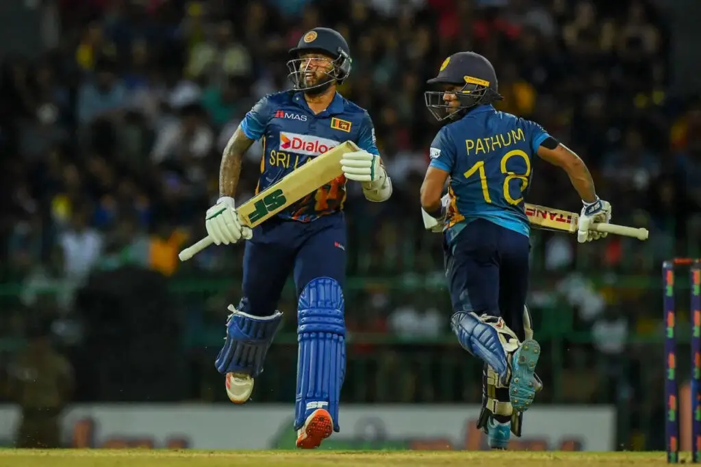 Kushal mendis and pathum nissanka