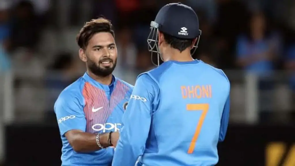 Pant and dhoni